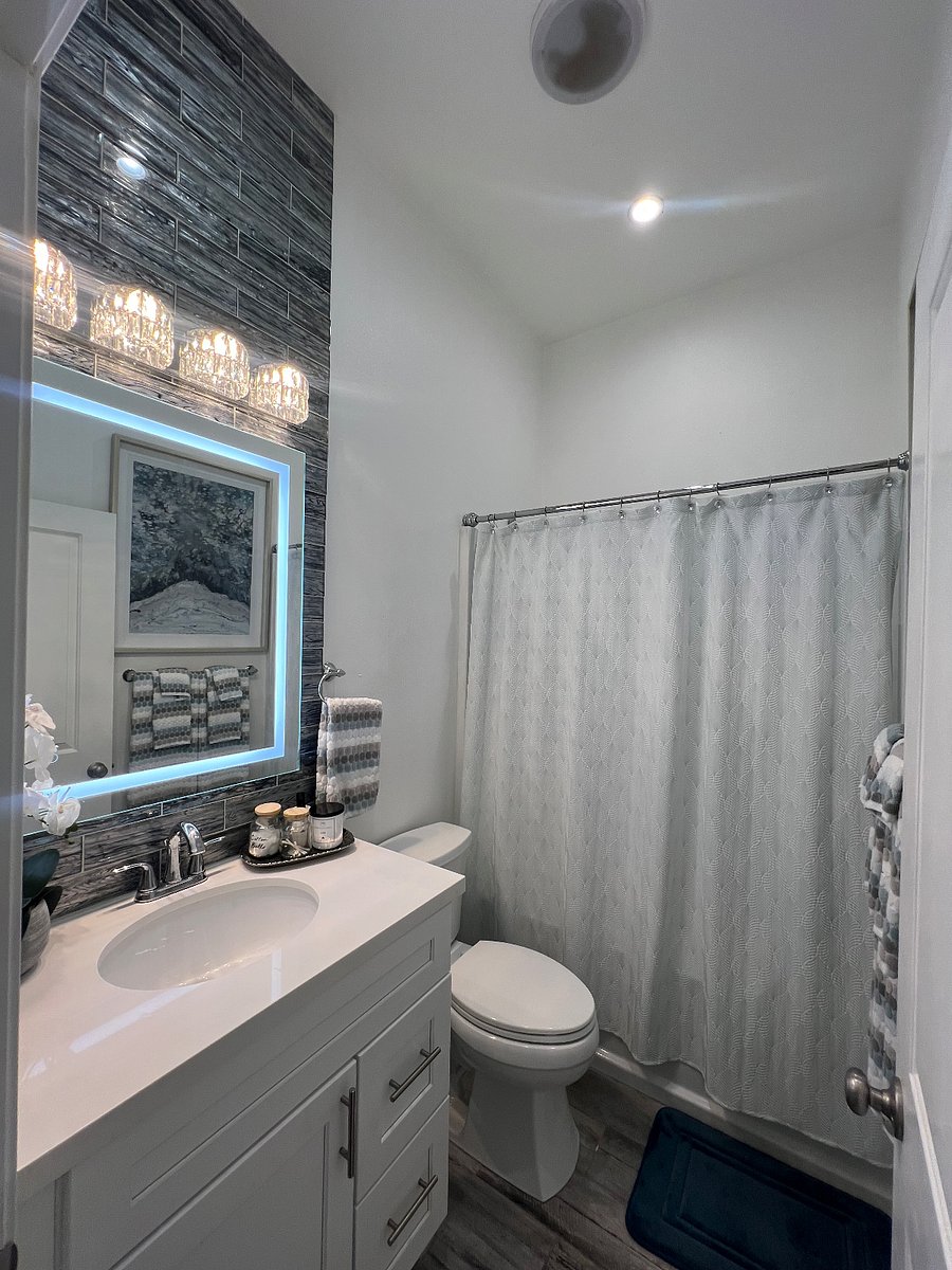 Furnished Finder property 411600_1 photo 7