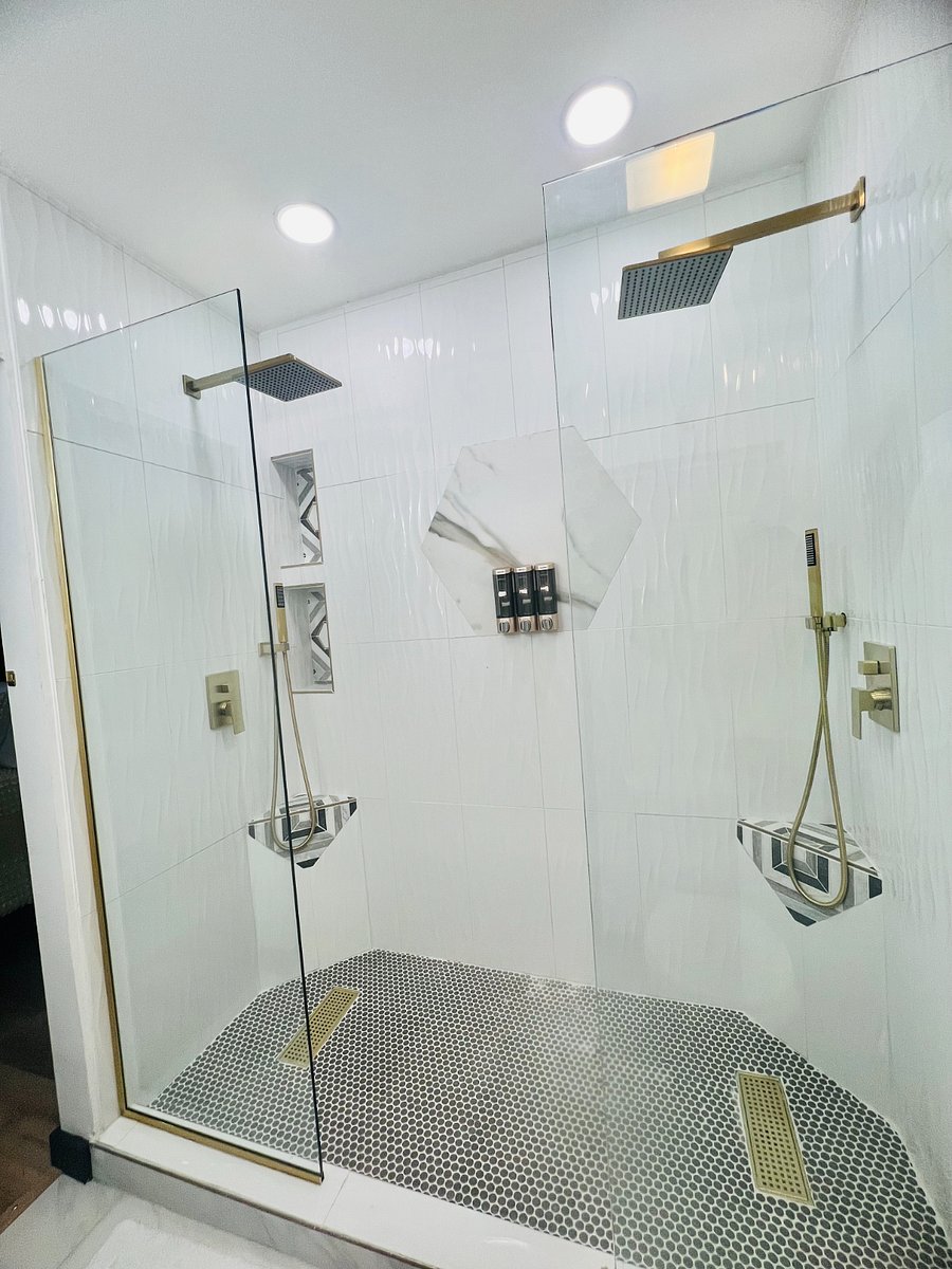 Furnished Finder property 411605_1 photo 3