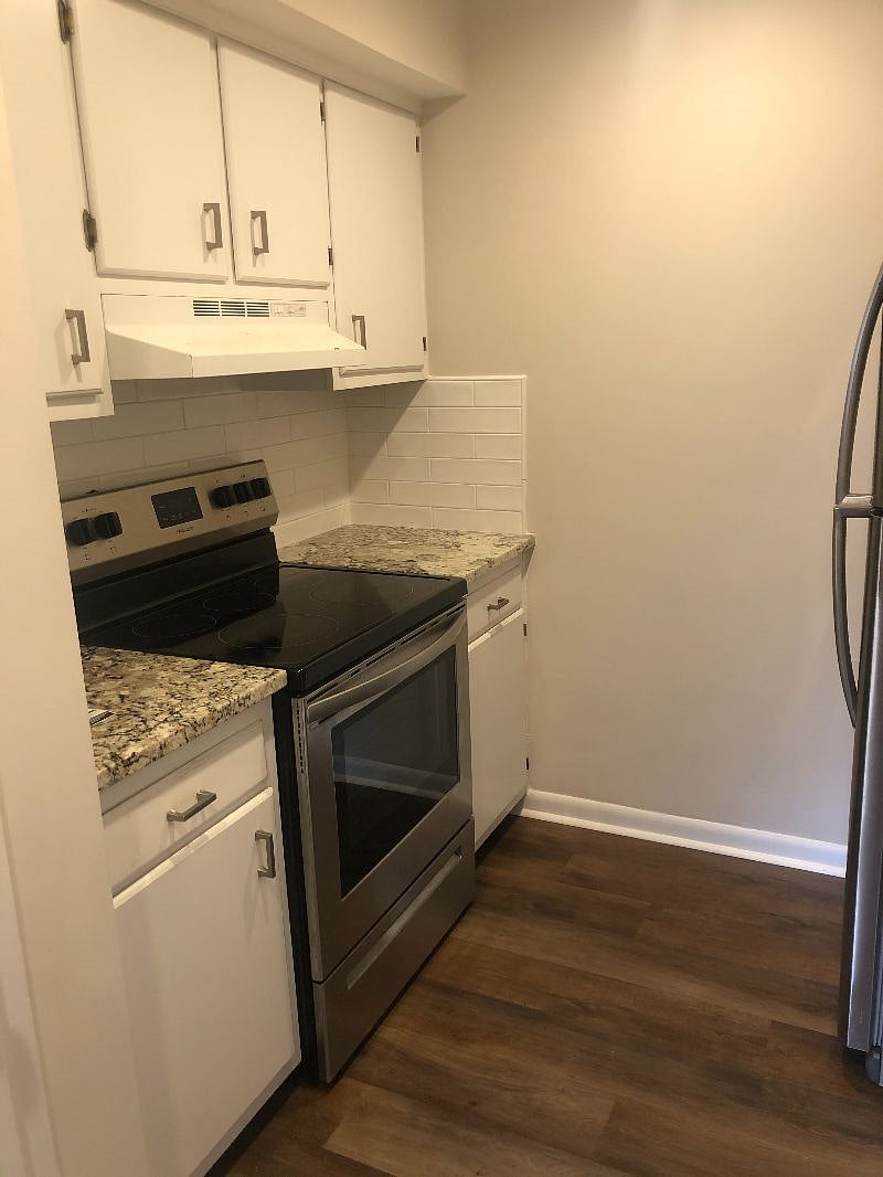 Furnished Finder property 411658_1 photo 10
