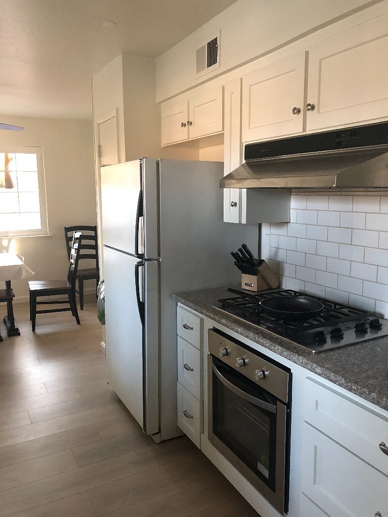 Furnished Finder property 411669_1 photo 9