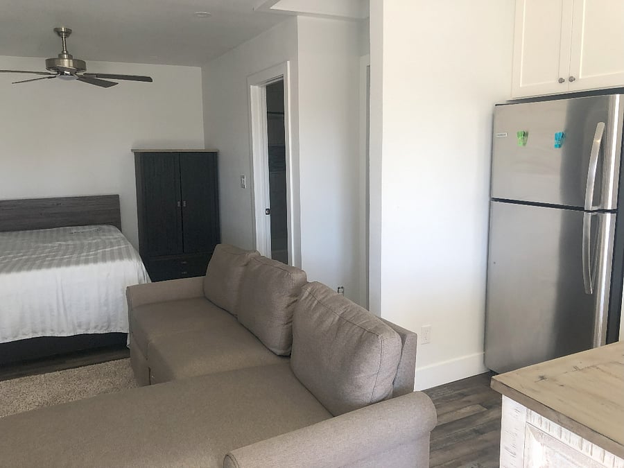 Furnished Finder property 411669_2 photo 6