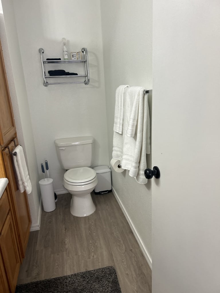 Furnished Finder property 411732_1 photo 12