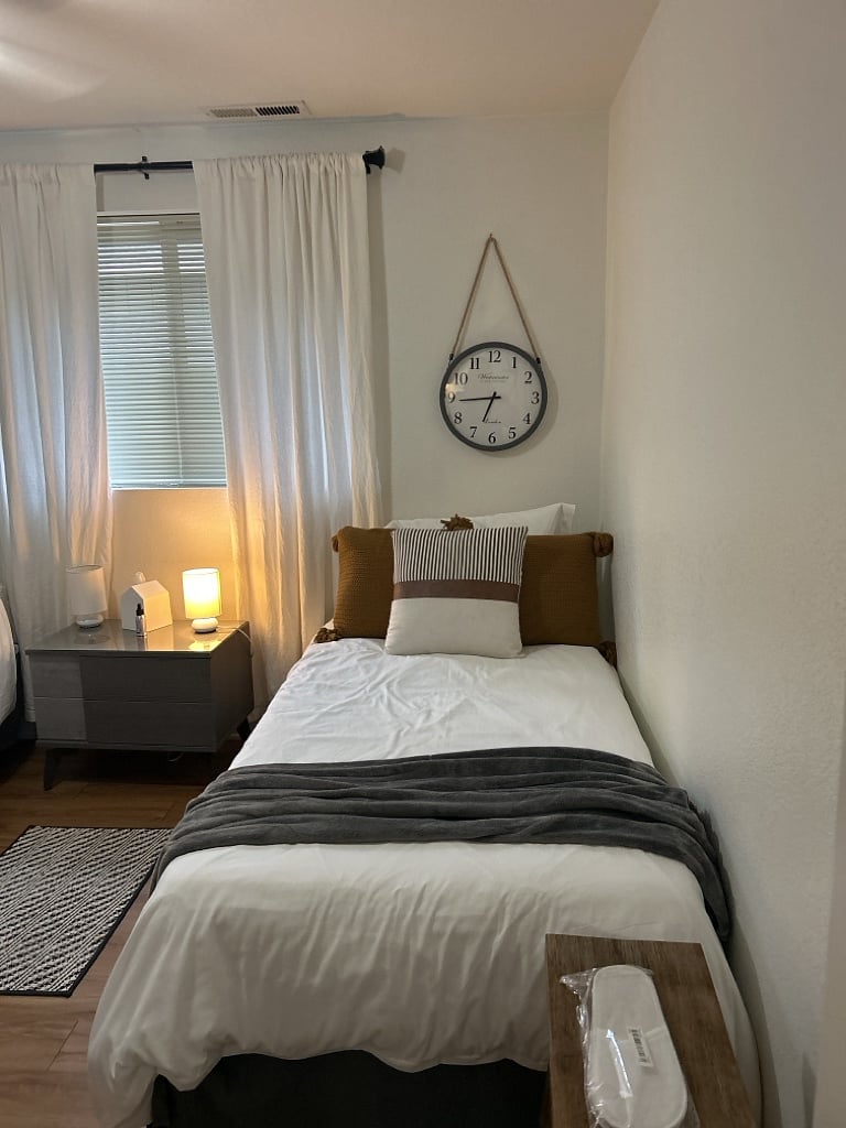 Furnished Finder property 411732_1 photo 22