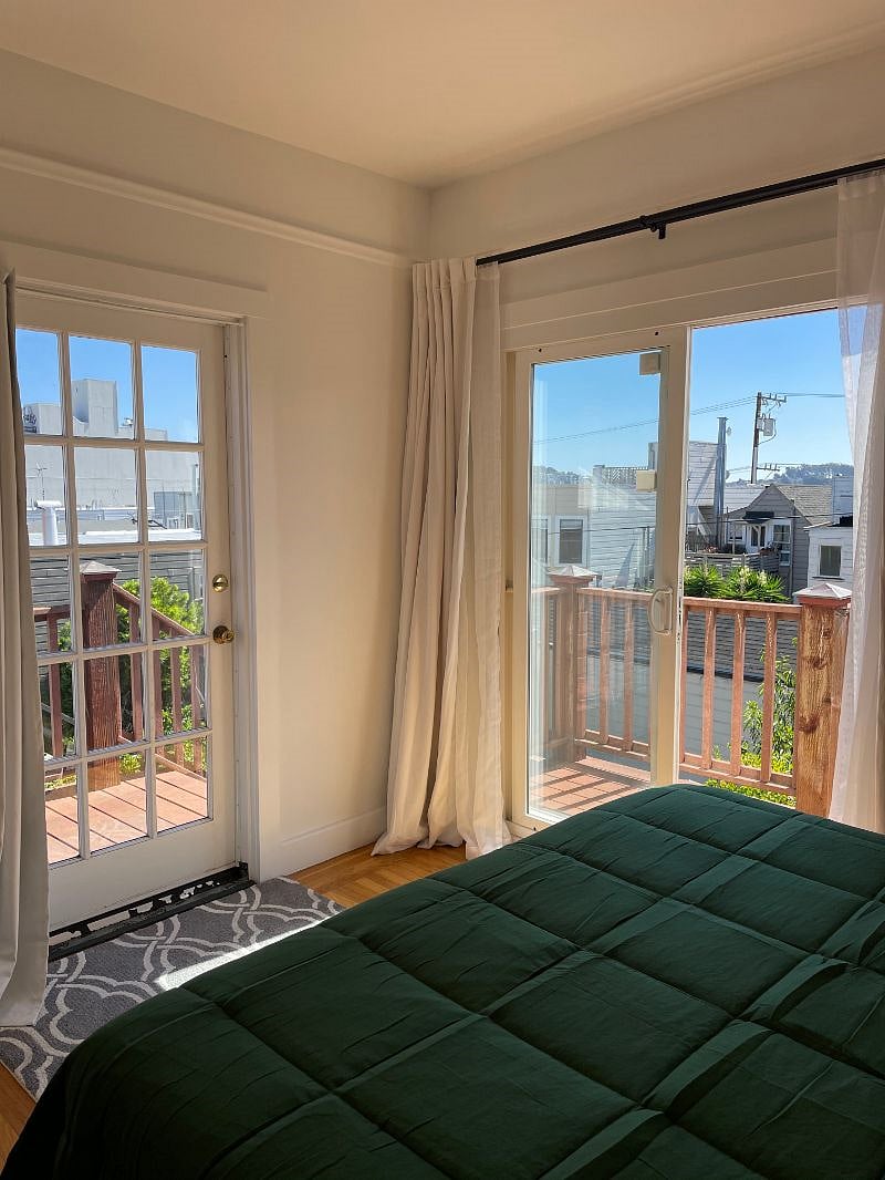 Furnished Finder property 411744_2 photo 7