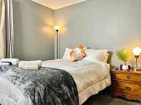 Furnished Finder property 411750_1 photo 21