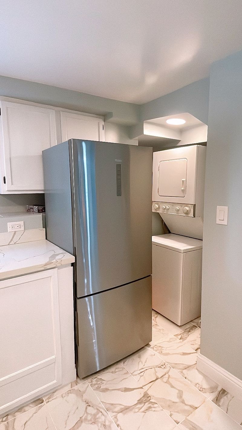 Furnished Finder property 411773_1 photo 13
