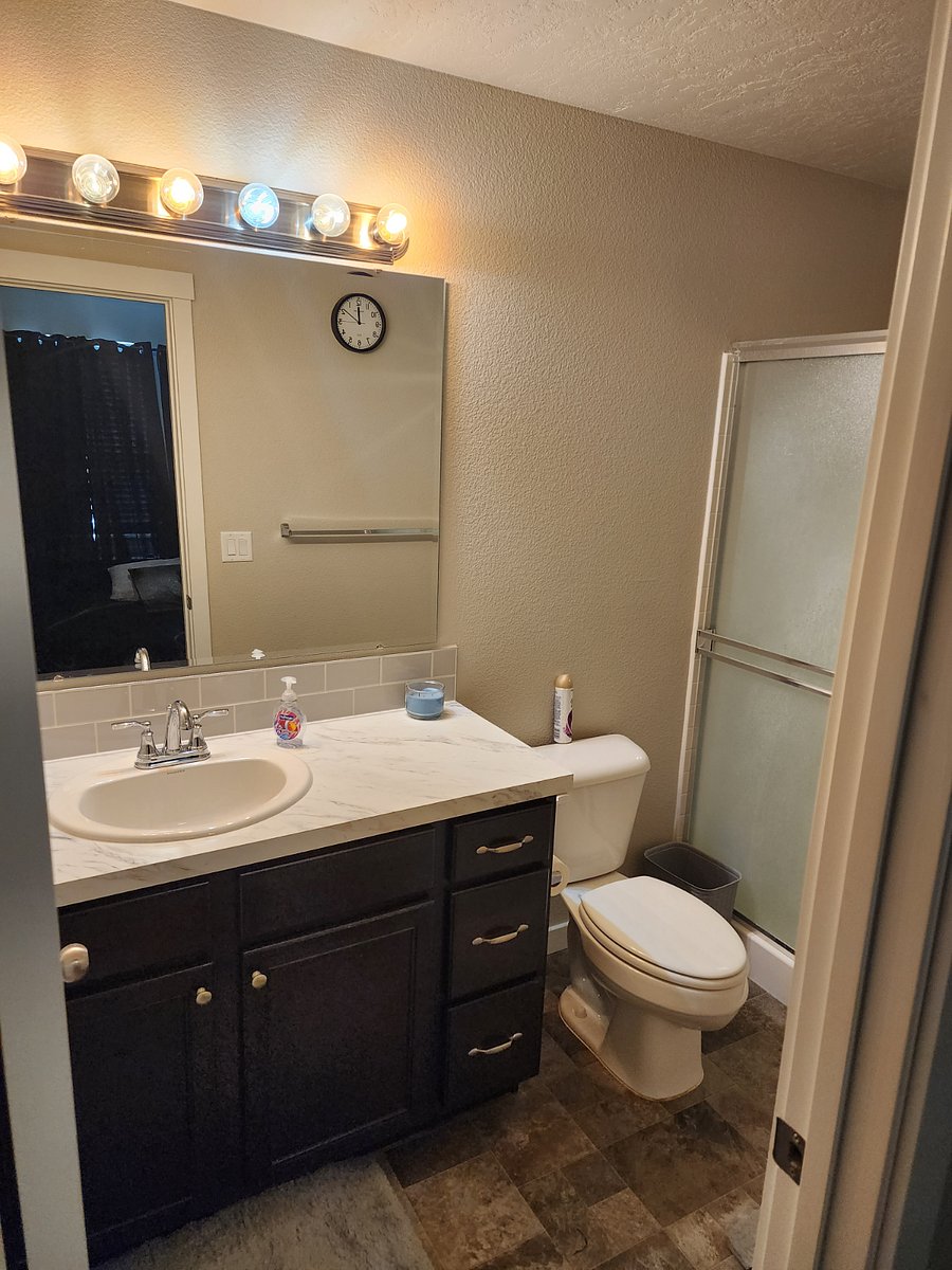 Furnished Finder property 411842_1 photo 6