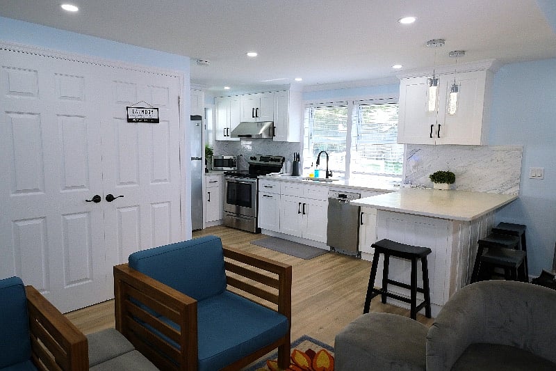 Furnished Finder property 411849_1 photo 9