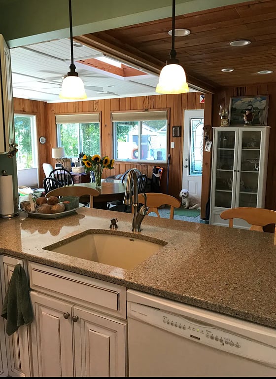 Breakfast Bar