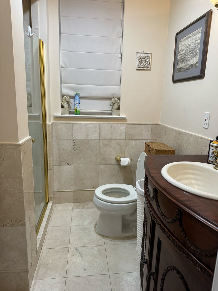 private bath in the row house.
Each guest has their own private room and private bath.