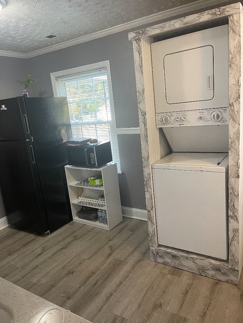 Furnished Finder property 411897_1 photo 6