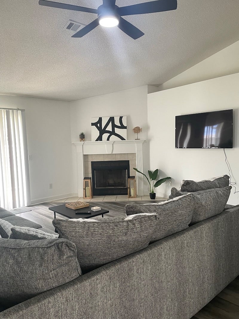 Furnished Finder property 411912_1 photo 3