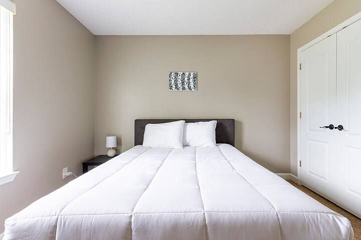 Furnished Finder property 411912_1 photo 30