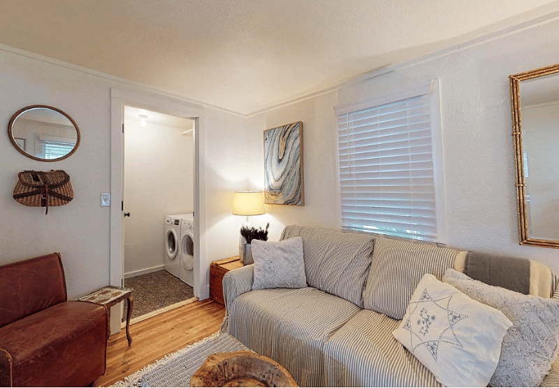 Furnished Finder property 411932_1 photo 15