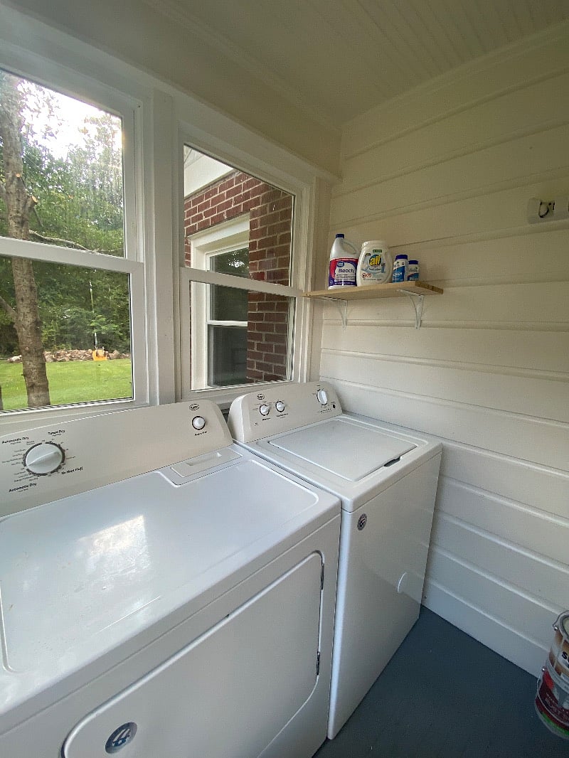 Laundry off kitchen 