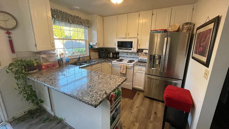 Furnished Finder property 411950_1 photo 6
