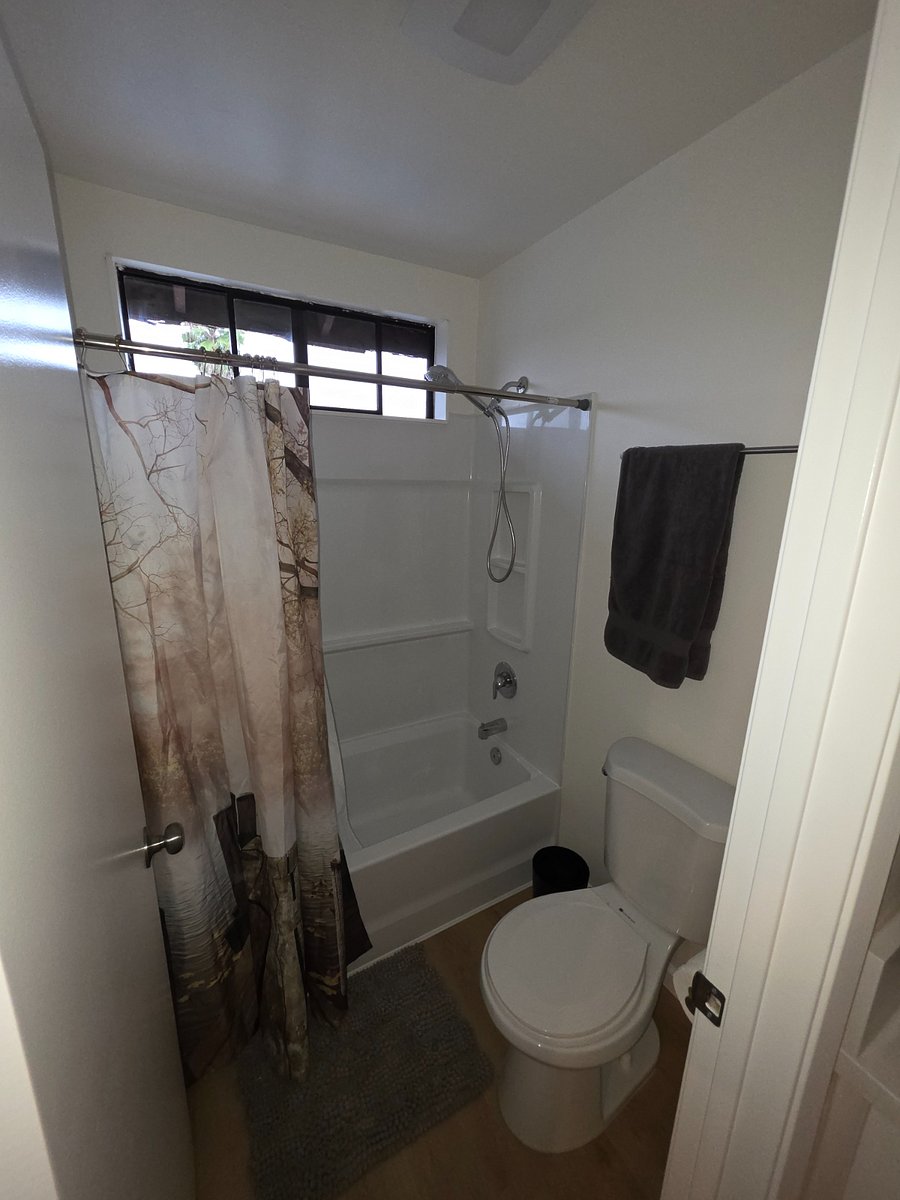 Your private bathroom ensuite to your bedroom