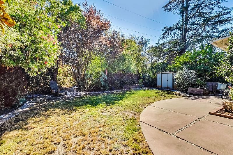Furnished Finder property 411993_2 photo 11