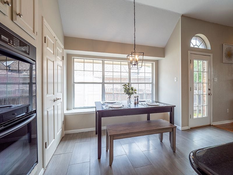 Furnished Finder property 412070_1 photo 18
