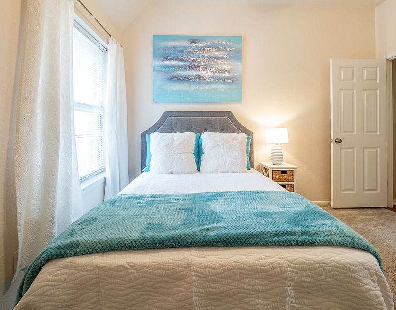 Furnished Finder property 412070_1 photo 28