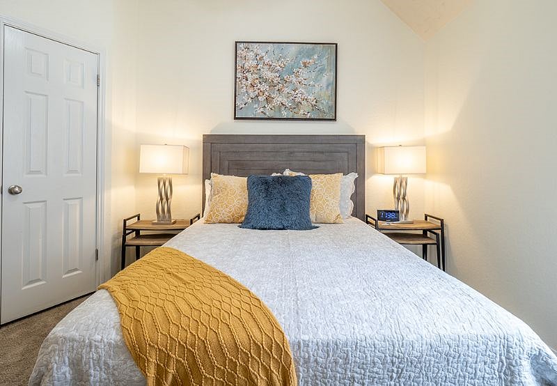 Furnished Finder property 412070_1 photo 32