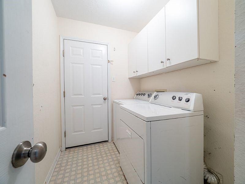 Furnished Finder property 412070_1 photo 39