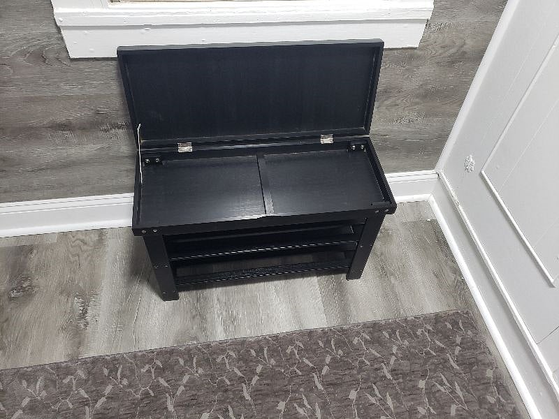 Sitting Bench that doubles as storage
