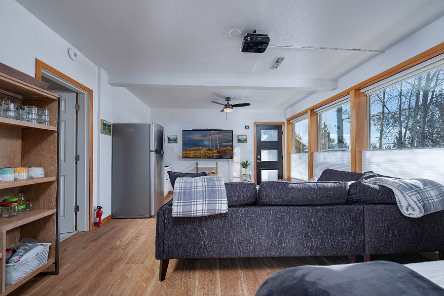 Furnished Finder property 412107_1 photo 9