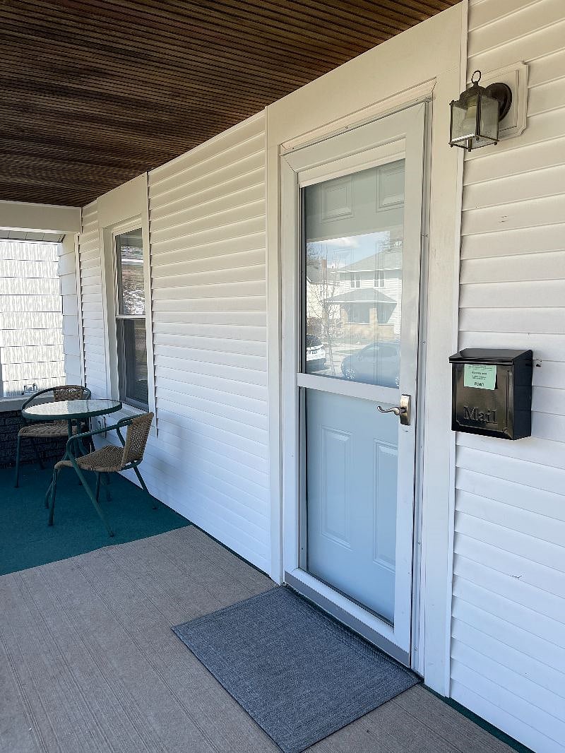 Furnished Finder property 412109_2 photo 12