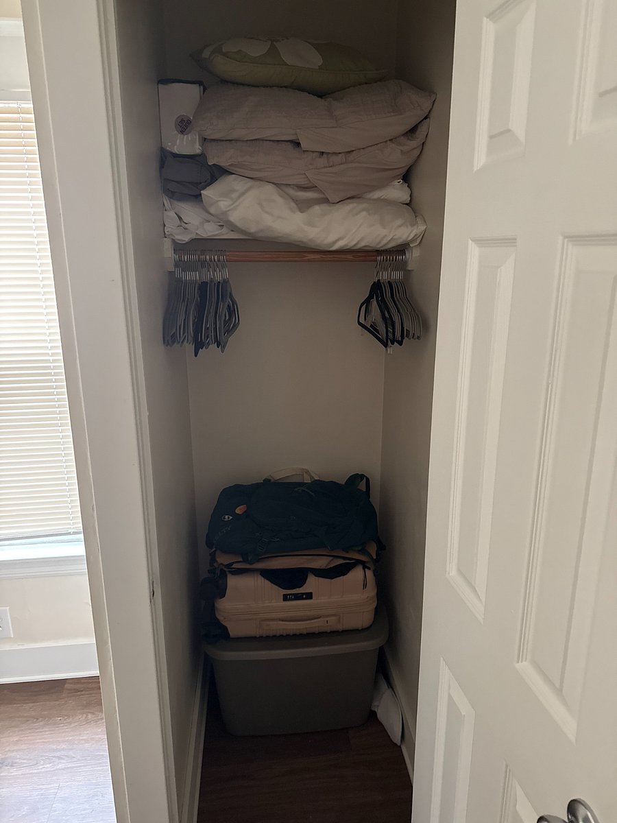 Furnished Finder property 412109_2 photo 9