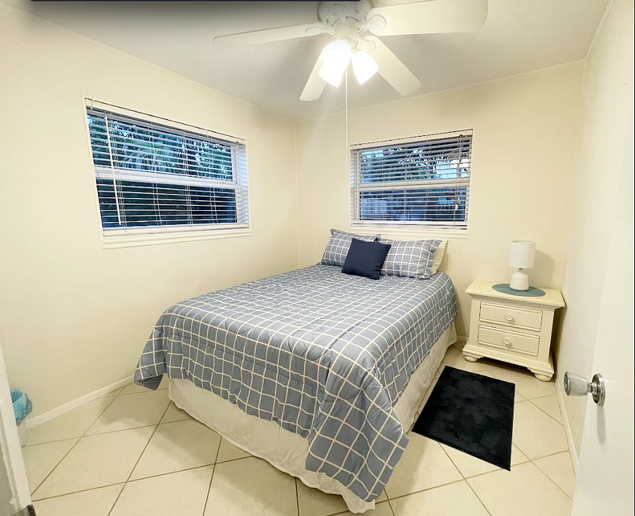 Furnished Finder property 412111_2 photo 15