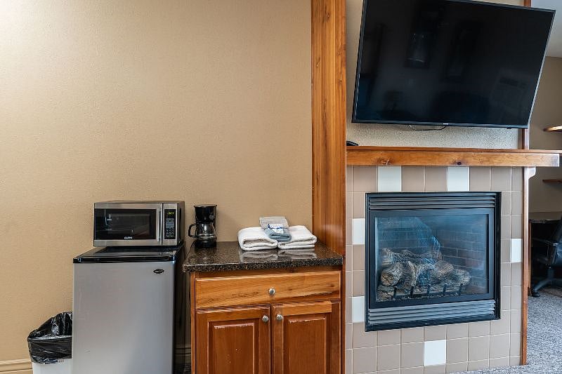 Furnished Finder property 412127_1 photo 5