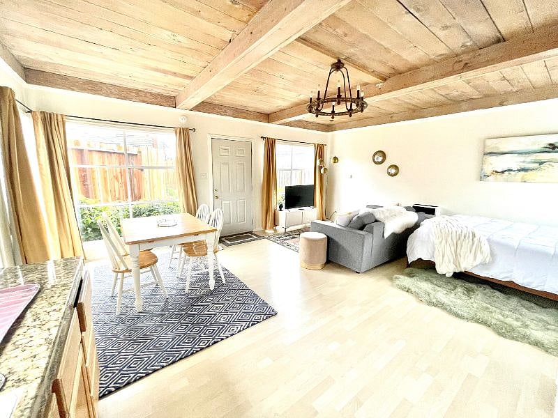 Furnished Finder property 412131_1 photo 9