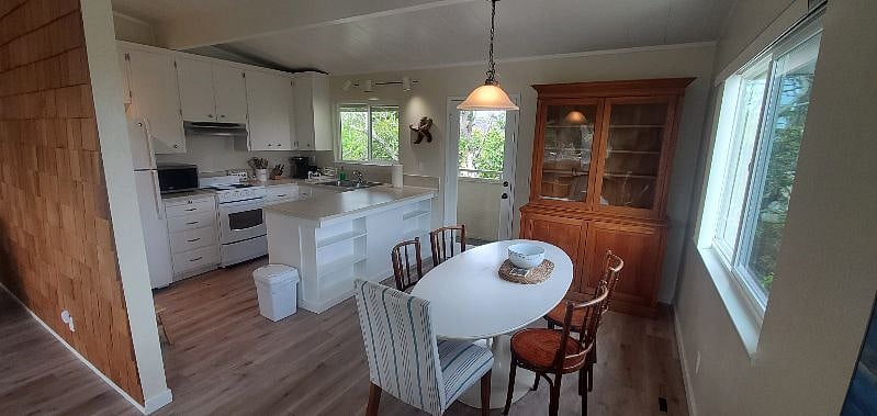 Furnished Finder property 412138_1 photo 11