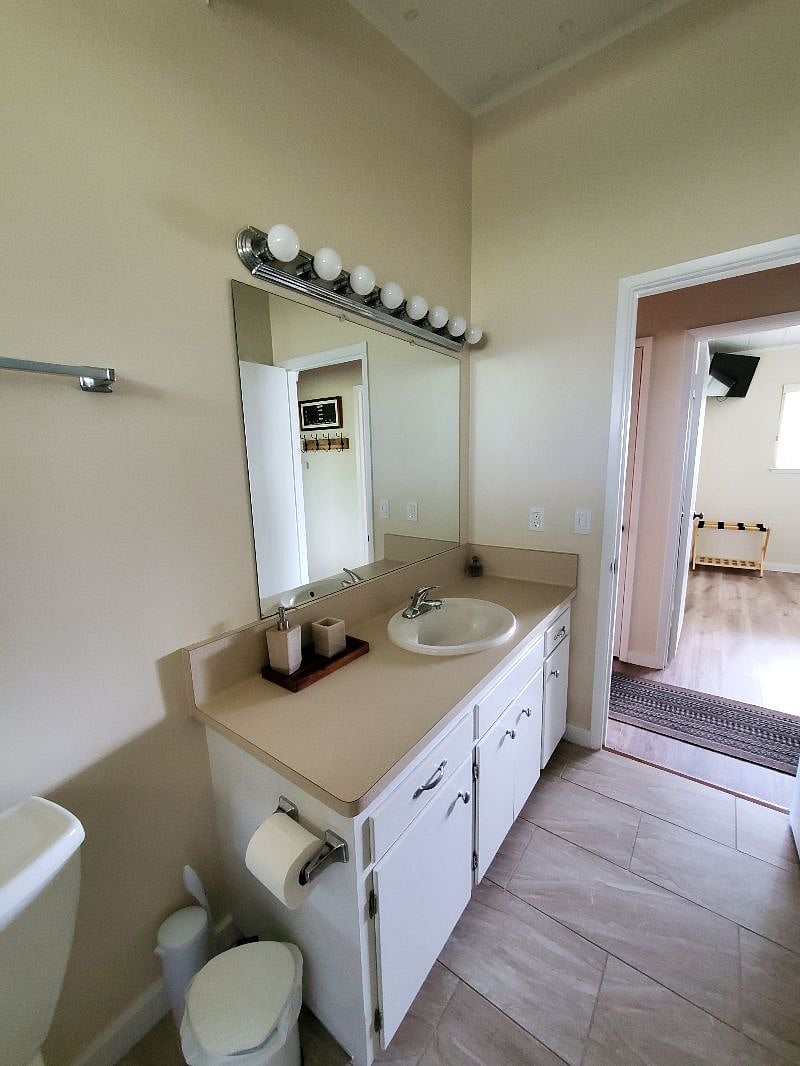 Furnished Finder property 412138_1 photo 15