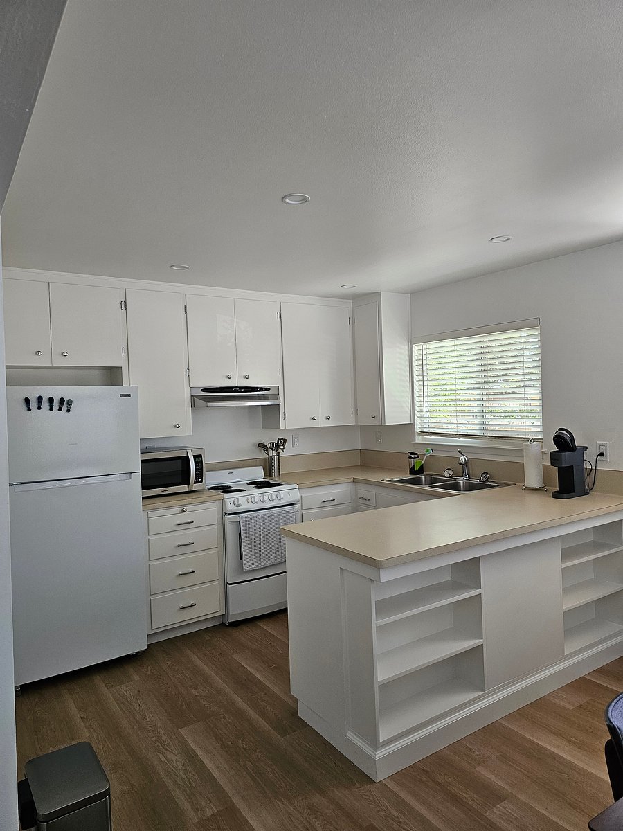 Furnished Finder property 412138_2 photo 14