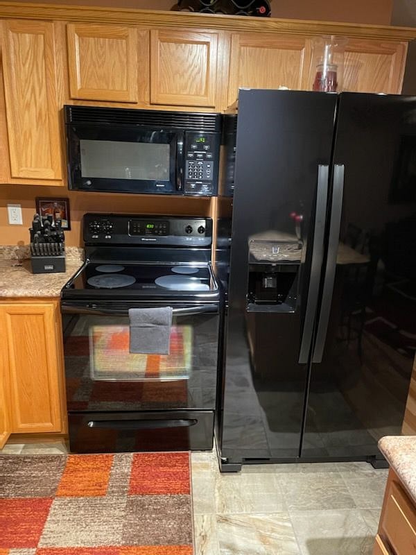 Stove, Microwave, Fridge