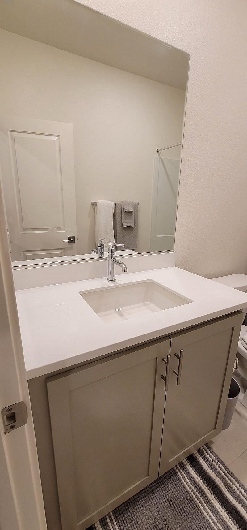 Furnished Finder property 412192_1 photo 7