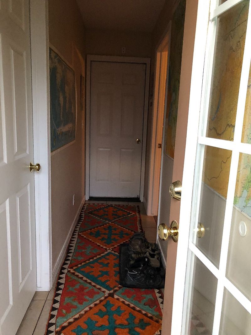 entry hall
