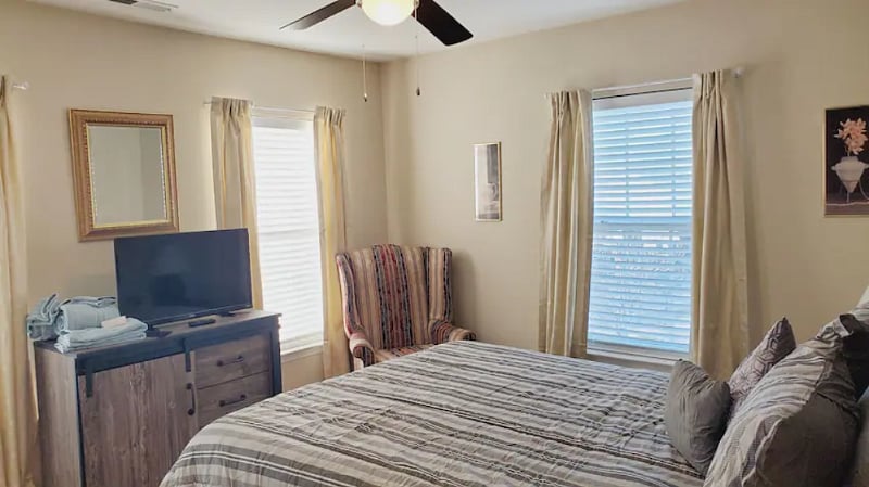 Furnished Finder property 412218_1 photo 18