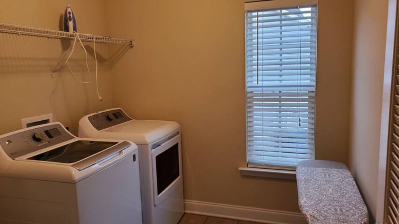 Furnished Finder property 412218_1 photo 23