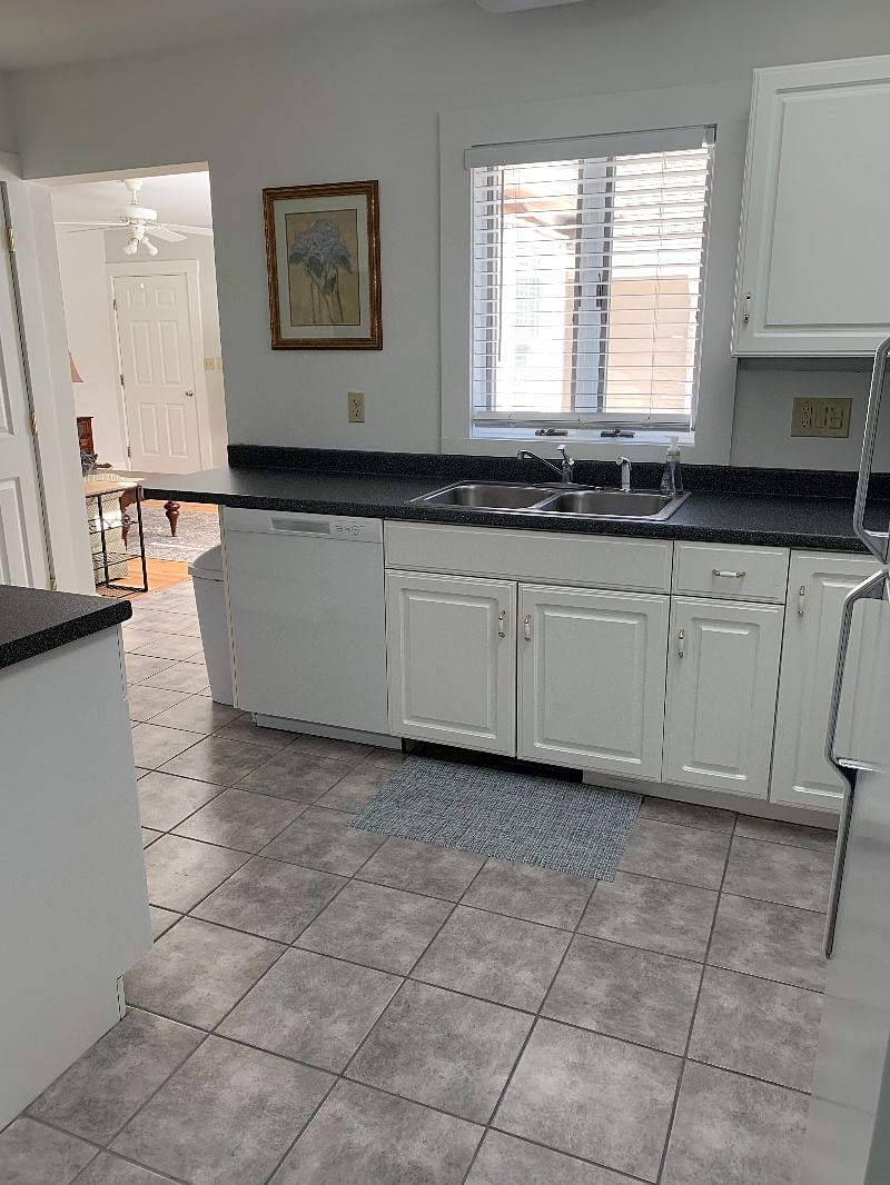 Furnished Finder property 412223_1 photo 3