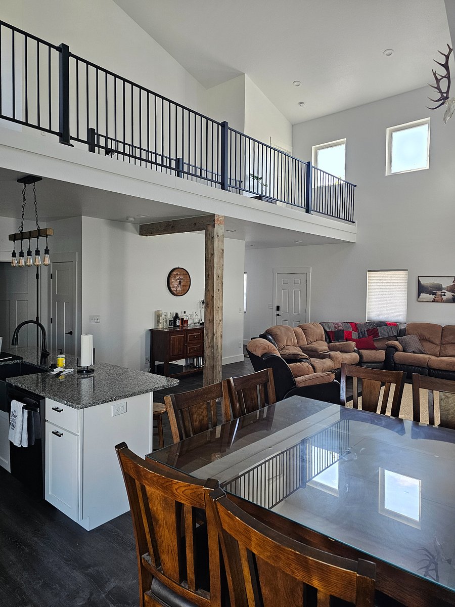 Furnished Finder property 412236_1 photo 3