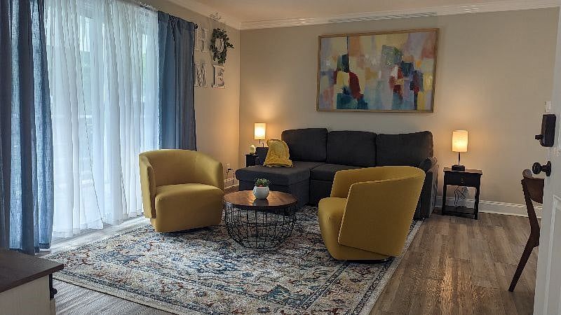 Furnished Finder property 412298_1 photo 3