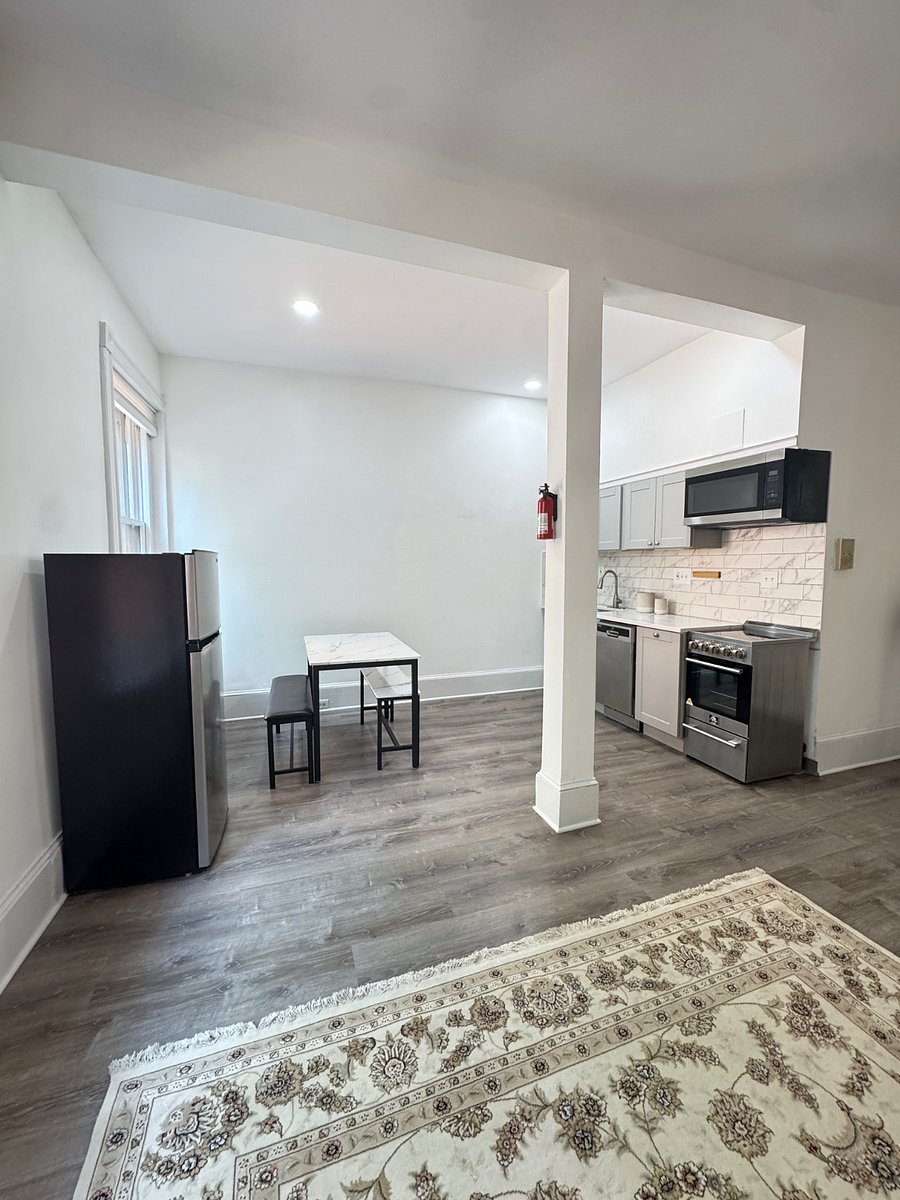Furnished Finder property 412349_1 photo 3