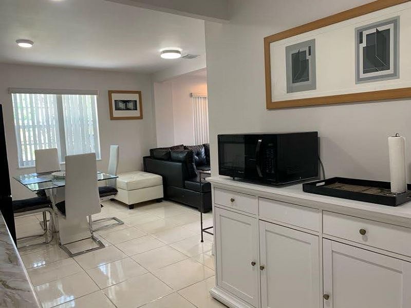 Furnished Finder property 412385_1 photo 6