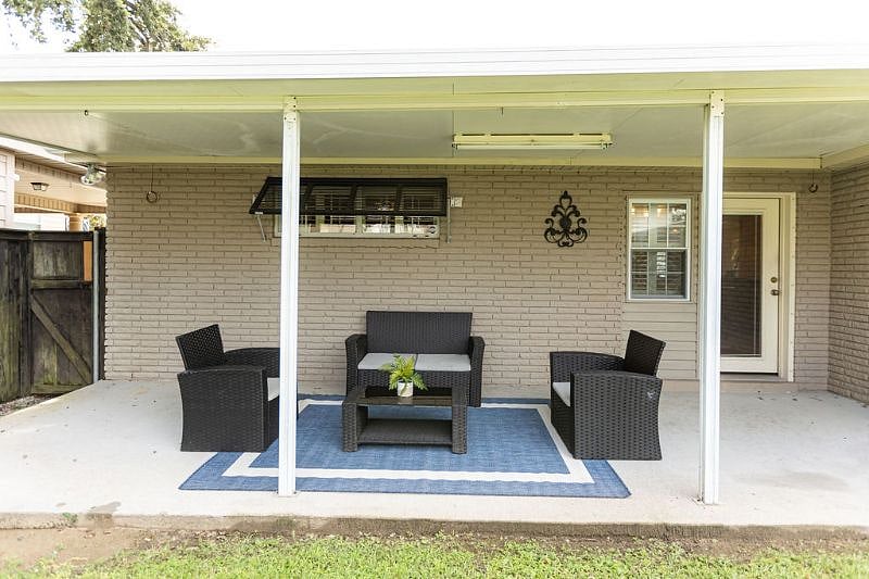 Furnished Finder property 412386_1 photo 18