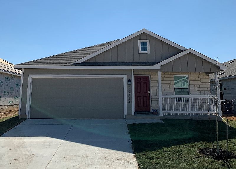 Furnished Finder property 412472_1 photo 2