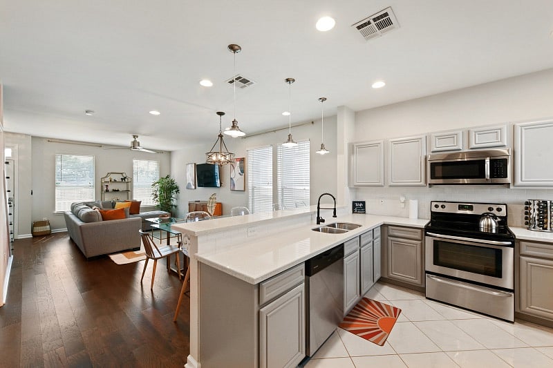 Furnished Finder property 412485_1 photo 8