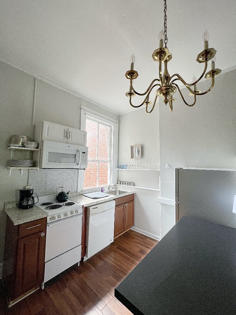 Furnished Finder property 412498_2 photo 9
